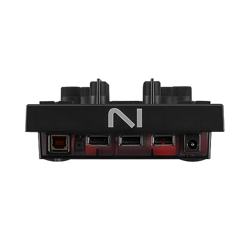 Native Instruments Traktor X1 MK3 Portable USB DJ Controller