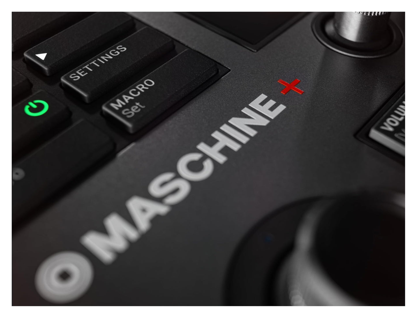 Native Instruments MASCHINE+ Standalone Production and Performance Instrument