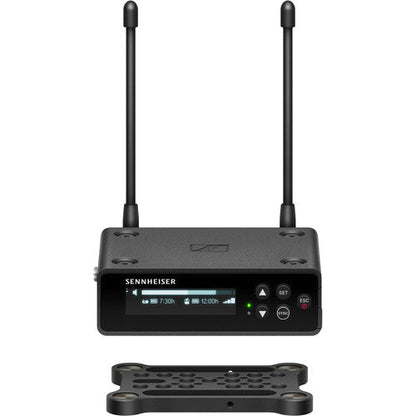 Sennheiser EW-DP 835 SET Camera-Mount Digital Wireless Handheld Microphone System (Q1-6: 470 to 526 MHz)